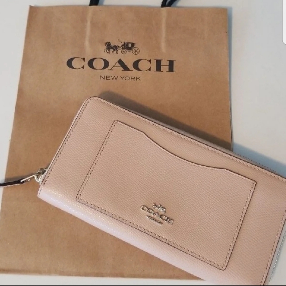 Coach Accordian Zip Wallet